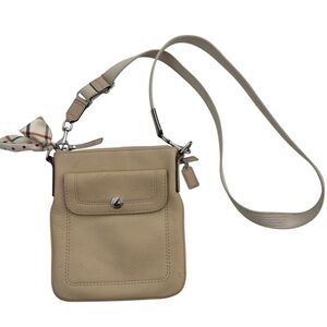Coach Cream Pebbles Leather Crossbody Bag Adjustable Strap Purse